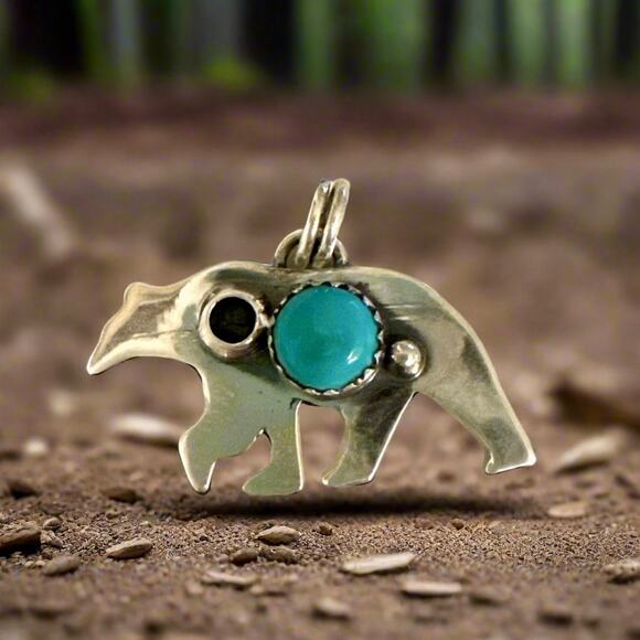 Turquoise Southwestern Bear Pendant - Picture 1 of 5